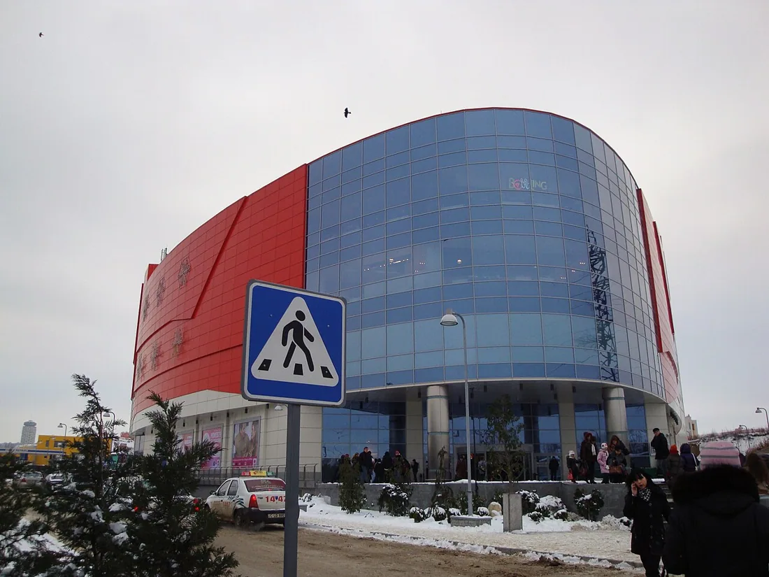 Детская игровая зона в Malldova